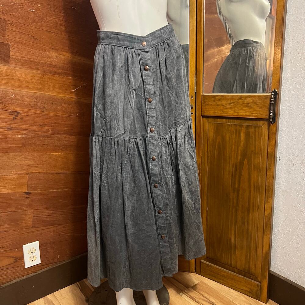 VINTAGE 80s Gothic Denim Maxi Skirt Size 4 Western Gray Wash Whimsigoth